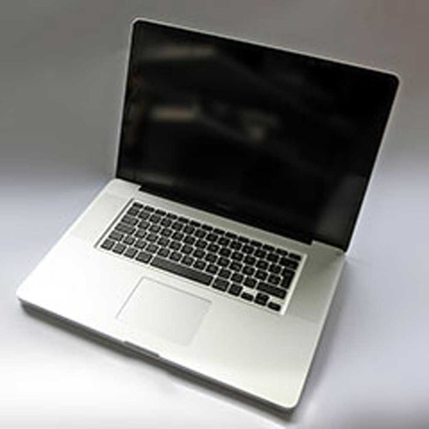 Picture of MacBook Pro (17-inch, 2009)